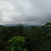 awan-tebal-menutupi-gunung-agung