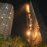 kebakaran-mal-cinere-bellevue-merambat-ke-apartemen