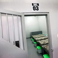 dua-tersangka-suap-hakim-pt-sulut-resmi-ditahan