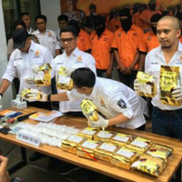 pengedar-20-kg-sabu-berkedok-toko-obat-dicokok-polisi