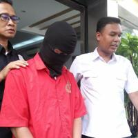 pengirim-pesan-asusila-kepada-nafa-urbach-penyuka-anime-pornografi