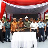 senapan-baru-pt-pindad-mampu-bidik-target-sejauh-15-km