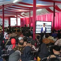 jokowi-janji-membangun-rusun-untuk-ponpes-di-garut