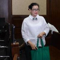 miryam-dituntut-8-tahun-penjara