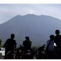 skenario-evakuasi-pengungsi-gunung-agung-lewat-laut