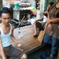 cerita-karyawan-selamatkan-diri-dari-kebakaran-pabrik-petasan