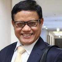 direktur-pln-regional-jabar-bersihkan-diri-dari-korupsi