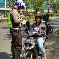 153-kendaraan-kena-tilang-di-tangsel-selama-dua-jam-razia