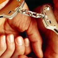 jual-motor-curian-untuk-bayar-judi--online