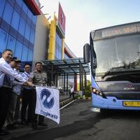 3-syarat-buruh-dapat-subsidi-transjakarta-dan-pangan
