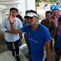 dibentak-tukang-ojek-sandi-bilang-quotini-penghinaan-kepala-negaraquot