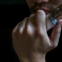 rokok-elektrik-akan-dikenai-cukai-57
