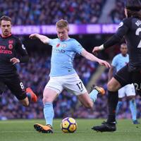 kalahkan-arsenal-manchester-city-kokoh-di-puncak-klasemen