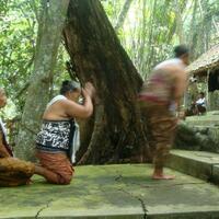 jelang-vonis-mk-soal-kolom-agama-di-ktp-yuk-mengenal-bonokeling