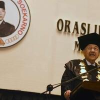 jk-minta-mahathir-muhammad-meralat-ucapannya-soal-suku-bugis
