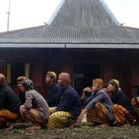bisa-masuk-kolom-agama-di-ktp-ini-foto-foto-ritual-adat-bonokeling