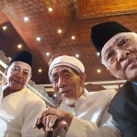 adem-banget-saat-3-ulama-selfie-di-pernikahan-putri-jokowi