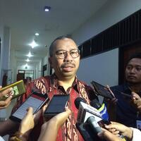 hanya-kaum-ibu-yang-diizinkan-keluar-area-penyanderaan