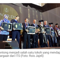 saat-menteri-susi-interupsi-penghargaan-its-untuk-cak-lontong