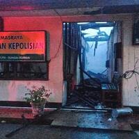 kronologi-penyerangan-mapolres-dharmasraya