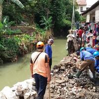 anies-baswedan-pastikan-pemprov-dki-terus-monitor-banjir-di-jakarta