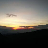 mengejar-sunrise-di-bukit-kingkong-bromo-tengger-semeru-national-park