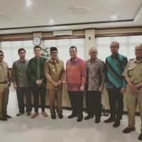 diskusi-dengan-bupati-kulon-progo-dalam-membangun-perekonomian-kawasan-jogja