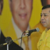 fahri-hamzah-sebut-setya-novanto-orang-sakti-tidak-perlu-dibela