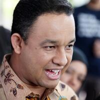 pdip-tak-setuju-larangan-motor-dihapus-anies-ini-untuk-wong-cilik
