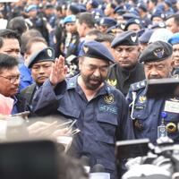 surya-paloh-hadapi-saja-nov