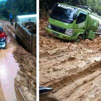 jalan-desa-rusak-parah-warga-akhirnya-pilih-lewat-kuburan