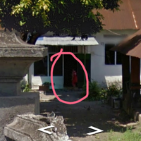 25-tahun-tinggal-di-rumah-setan