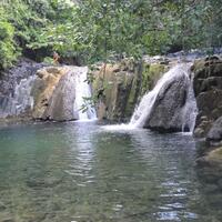 tiwo-wali-di-flores-air-terjun-raja