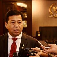 dpr-bakal-bahas-pengganti-novanto