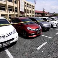 debt-collector-dilarang-tarik-kendaraan-di-jalan