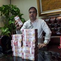 nikita-mirzani-dicurigai-rusak-karangan-bunga-sam-aliano