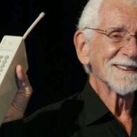 7-fakta-tentang-ponsel-sejarah-unik-dari-telepon-genggam-hingga-smartphone