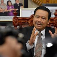 kpk-mulai-cecar-novanto-soal-aliran-uang-ktp-el