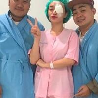 zaskia-gotik-jalani-operasi-kecil-pengangkatan-benjolan-di-sudut-mata