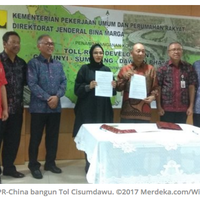 dapat-utang-rp-22-triliun-dari-china-tol-cileunyi-rancakalong-beroperasi-2019