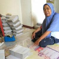 dari-penjualan-buku-ahok-bantu-nenek-mimi-dan-yang-lainnya