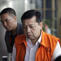 sebelum-berstatus-terdakwa-novanto-masih-terima-gaji