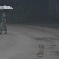 garuda-indonesia-batalkan-18-penerbangan-tujuan-lombok