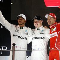 mercedes-tutup-formula-1-2017-dengan-sempurna