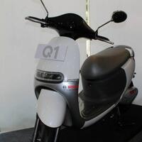 pejabat-pln-di-jakarta-diimbau-gunakan-motor-listrik