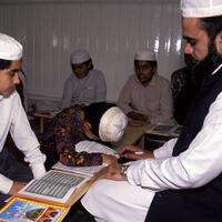 beating-wives-if-they-refuse-sex-is-ok-according-to-books-in-britains-islamic-schoo