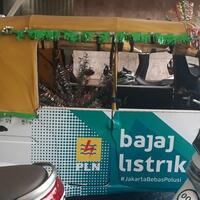 keren-pln-disjaya-bakal-kenalkan-bajaj-listrik-di-tahun-depan