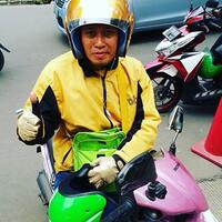 si-emas-yang-suka-bagi2-voucher-kapan-ane-kebagiannn