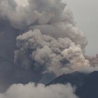 menkes-banyak-pengungsi-gunung-agung-alami-ispa