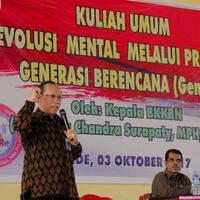 kepala-bkkbn-minta-status-tersangkanya-digugurkan